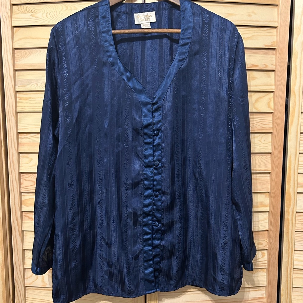 Victoria’s Secret Vintage Gold Label Pajama Top